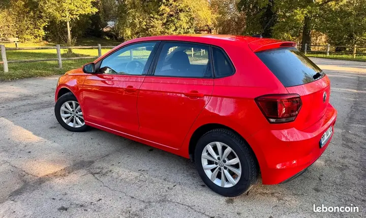 Volkswagen Polo 2018 photo 2