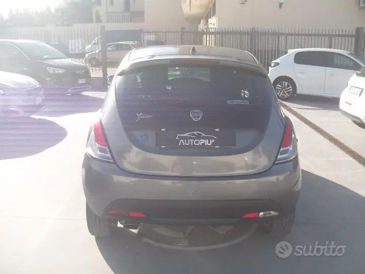Lancia Ypsilon 2014 photo 4