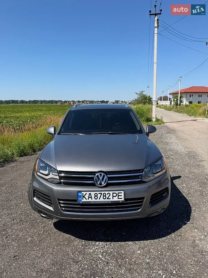 Volkswagen Touareg
