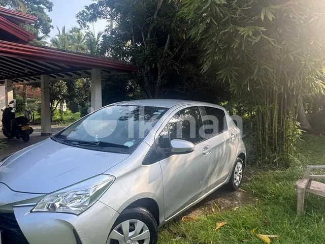 Toyota Vitz 2018 photo 3