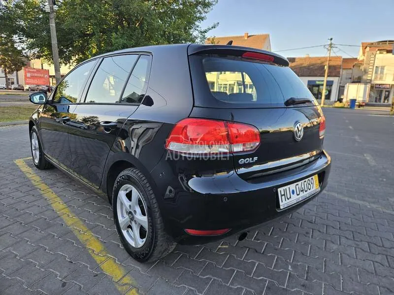 Volkswagen Golf 2012 photo 5