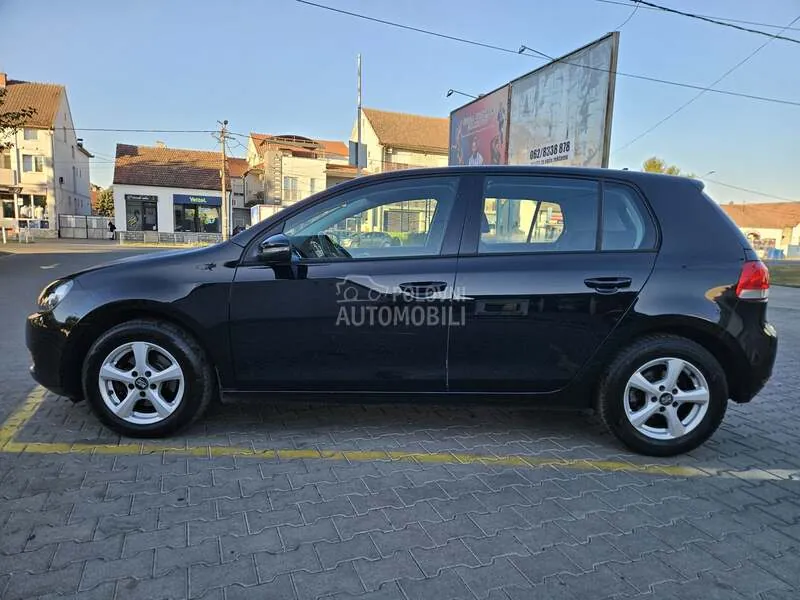 Volkswagen Golf 2012 photo 3