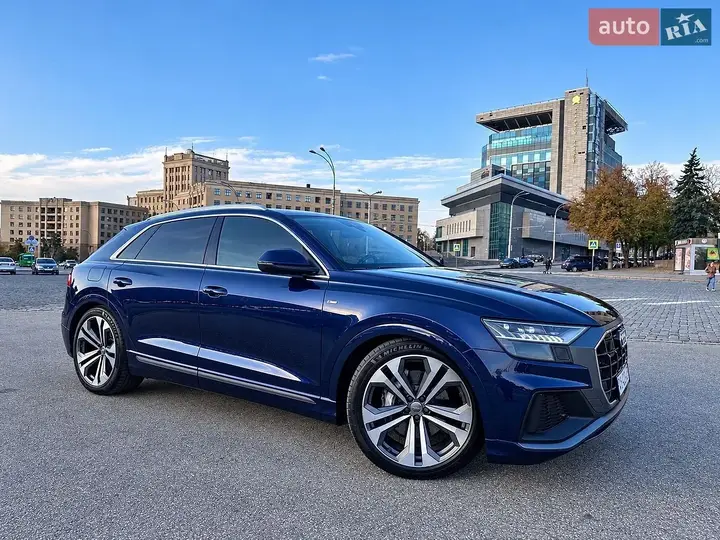 Audi Q8 2018 photo 4