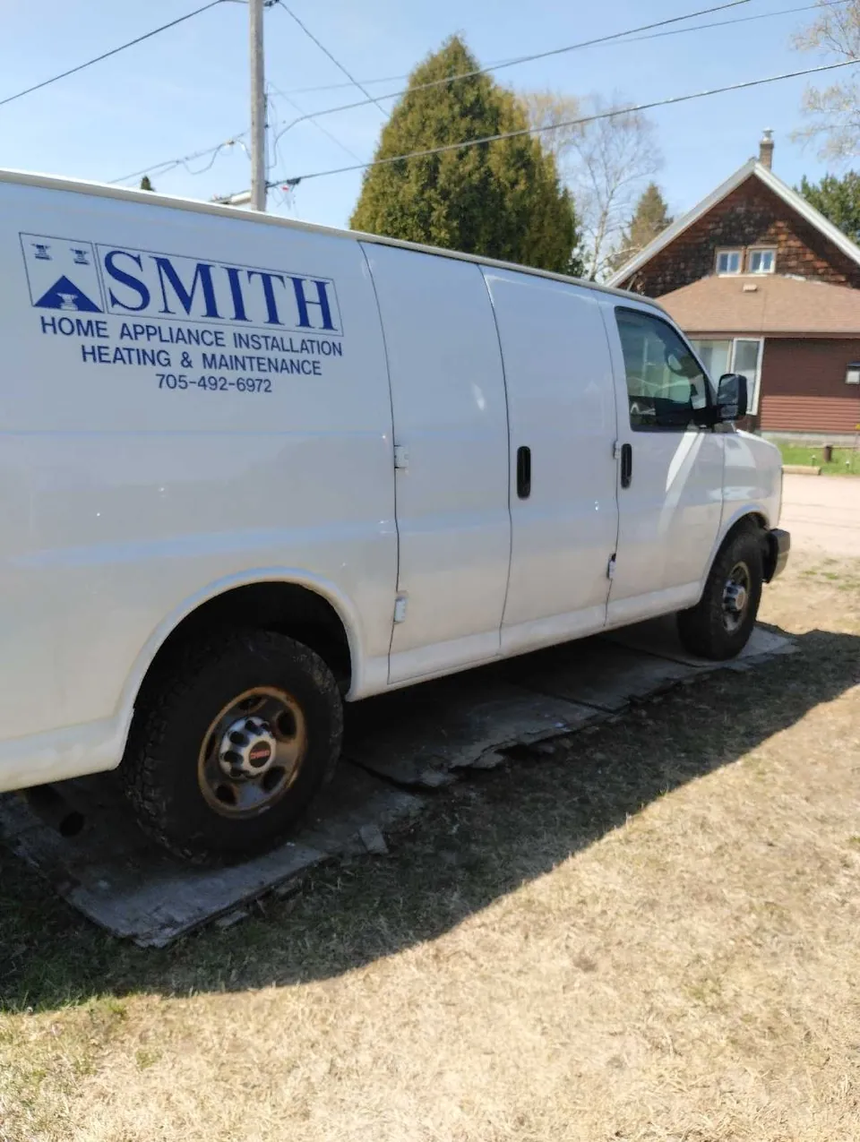 GMC Savana 2015 photo 2
