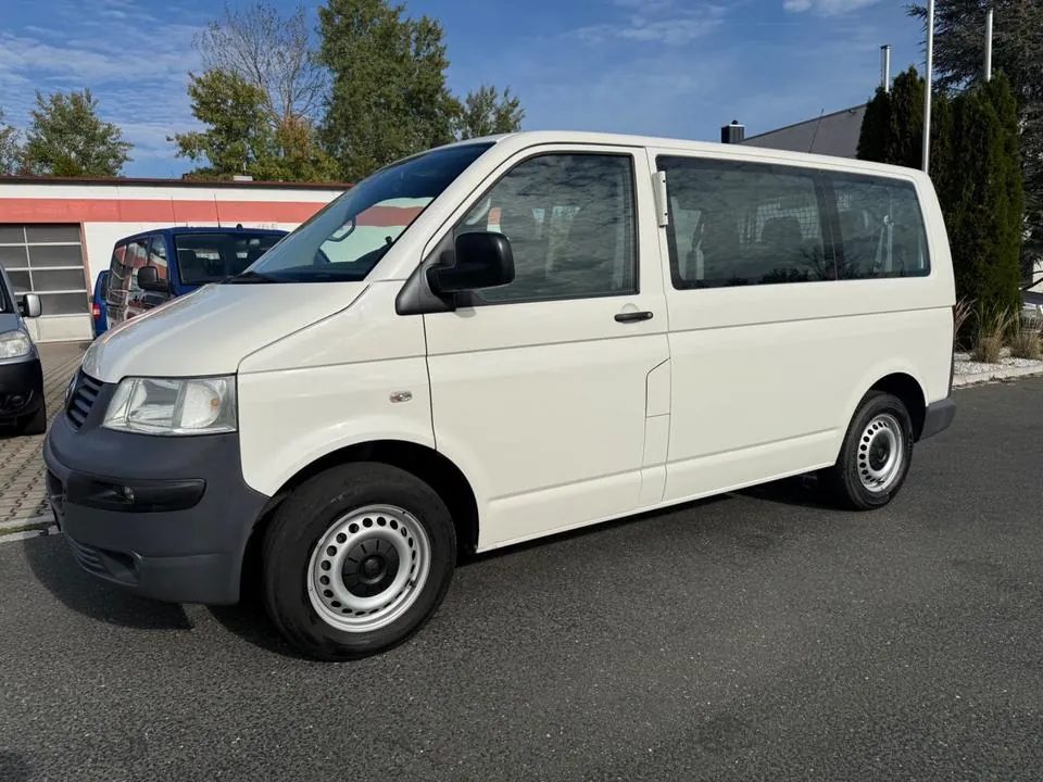 Volkswagen T5 Bus Kombi