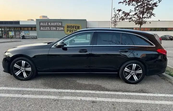 Mercedes-Benz C-Class 2022 photo 3