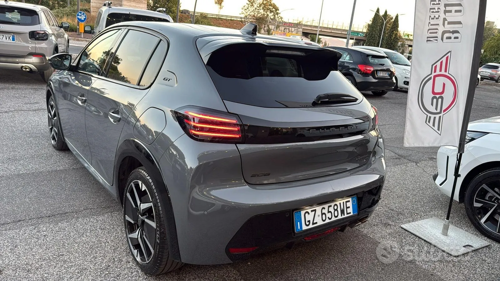 Peugeot 208 2025 photo 4