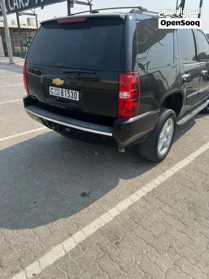 Chevrolet Tahoe 2014 photo 2
