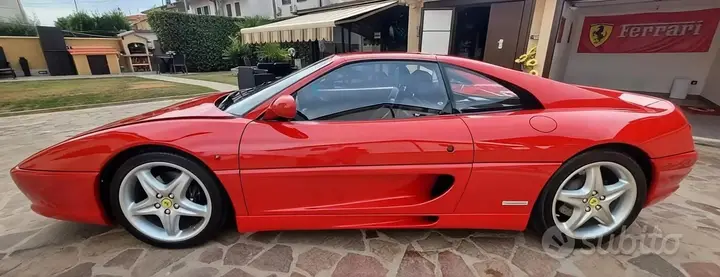 Ferrari F355 1998 photo 4