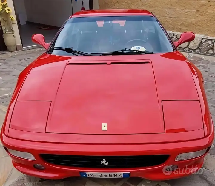 Ferrari F355 1998 photo 2