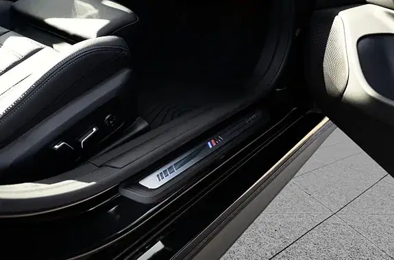 BMW I4 2025 photo 3