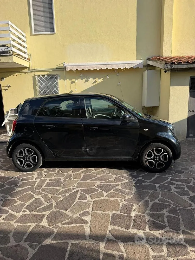 Smart Forfour 2016 photo 2