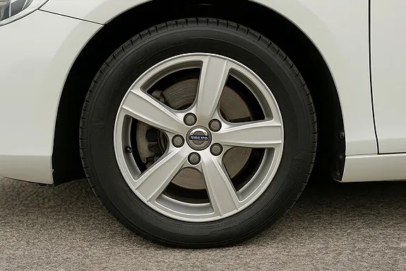 Volvo V40 2014 photo 5
