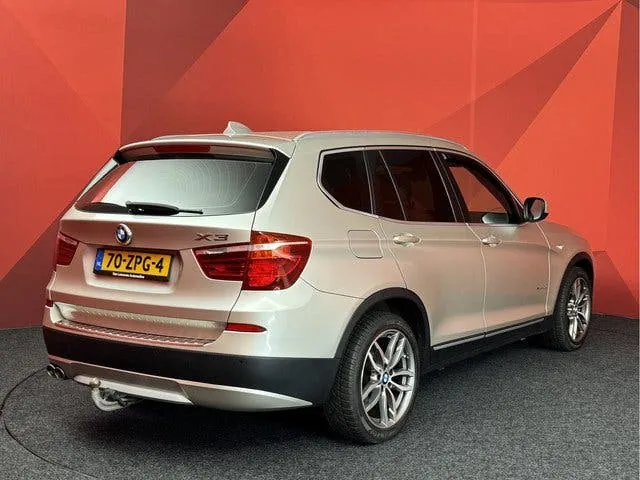 BMW X3 2013 photo 2