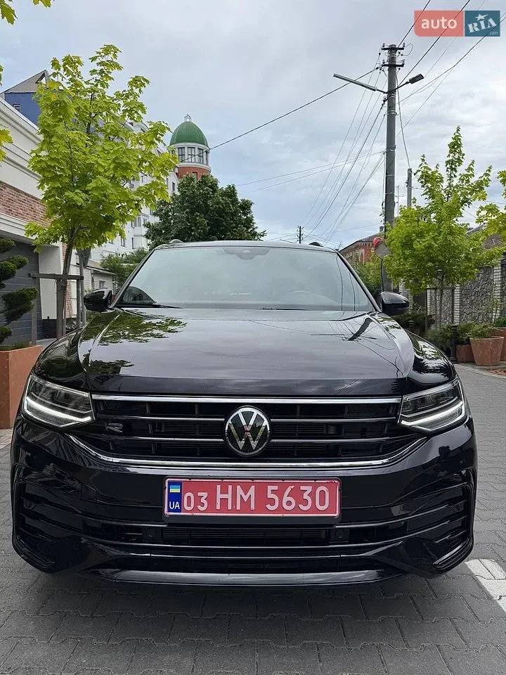 Volkswagen Tiguan 2024 photo 2