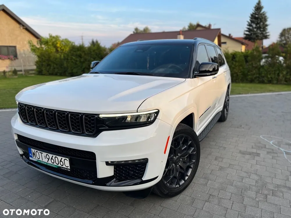 Jeep Grand Cherokee 2023 photo 3