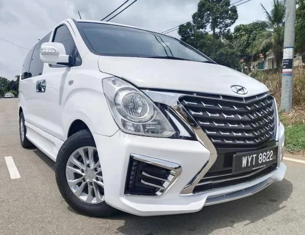 Hyundai Grand Starex