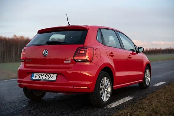 Volkswagen Polo 2015 photo 3
