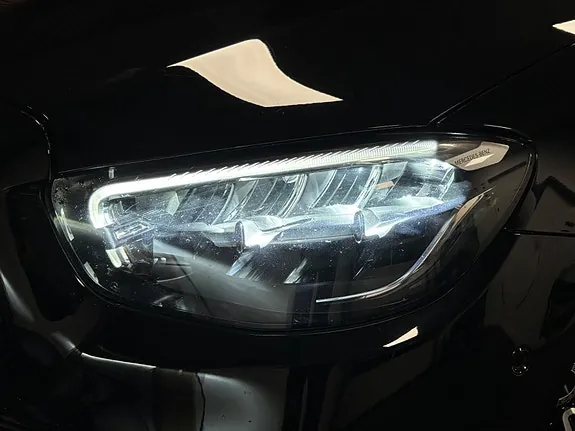 Mercedes-Benz E220 D 2022 photo 3