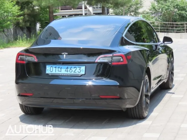 Tesla Model 3 2019 photo 3