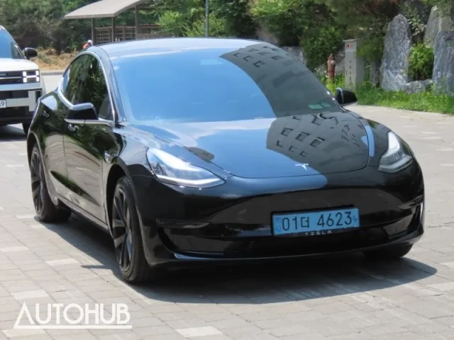 Tesla Model 3 2019 photo 2