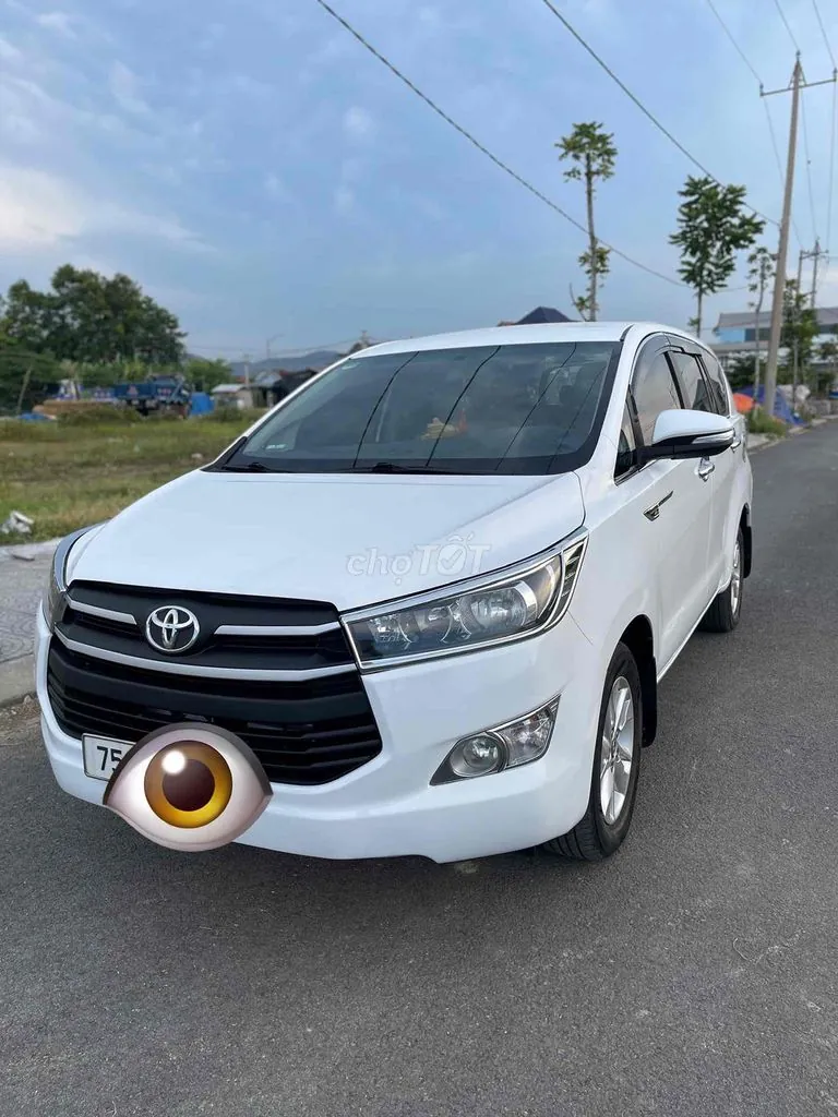 Toyota Innova 2016 photo 2