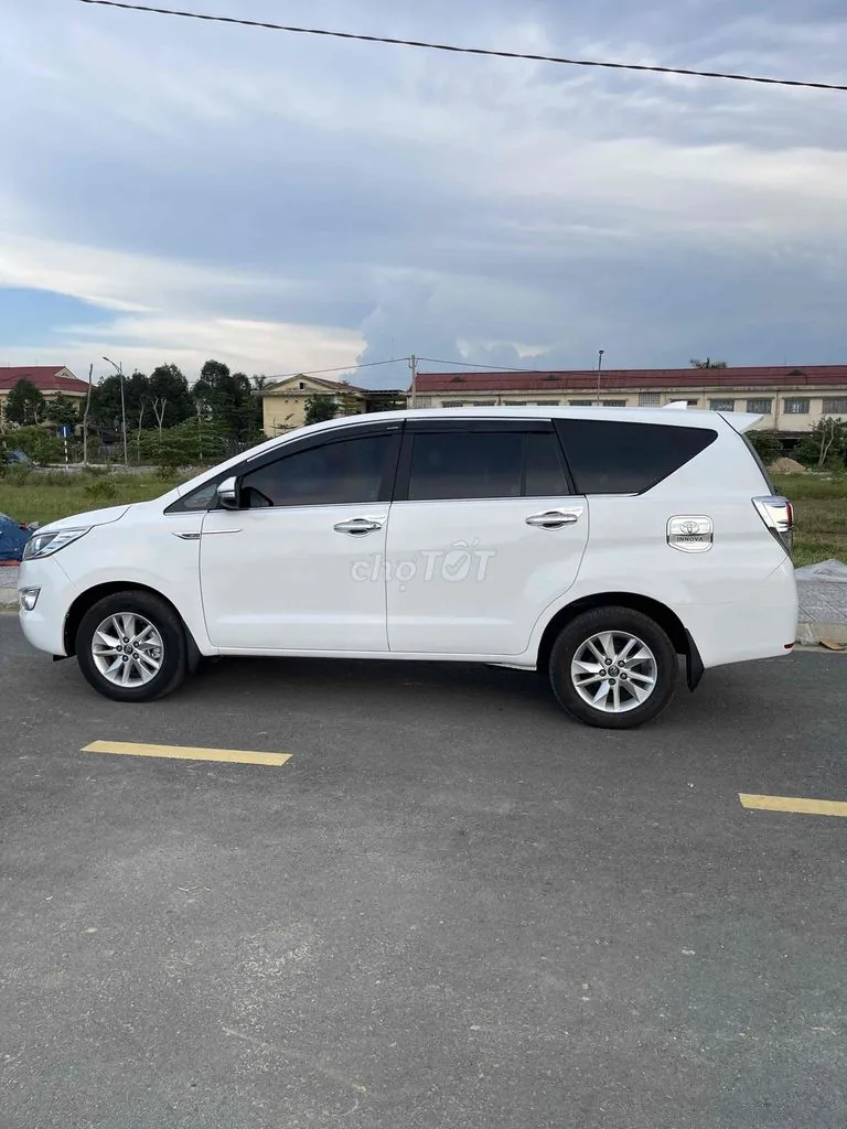 Toyota Innova 2016 photo 5