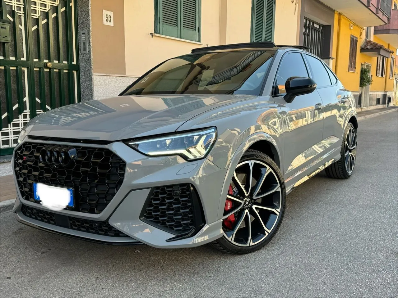 Audi Q3 2020 photo 2