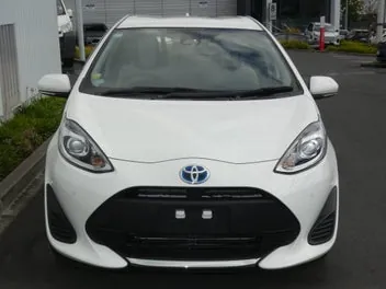 Toyota Aqua 2021 photo 4