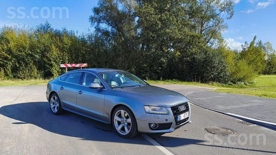 Audi A5 2011 photo 4