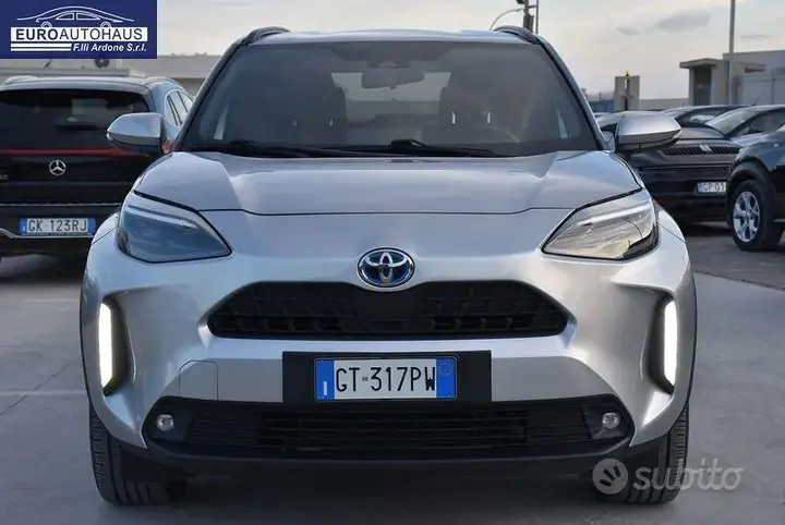 Toyota Yaris Cross 2024 photo 2