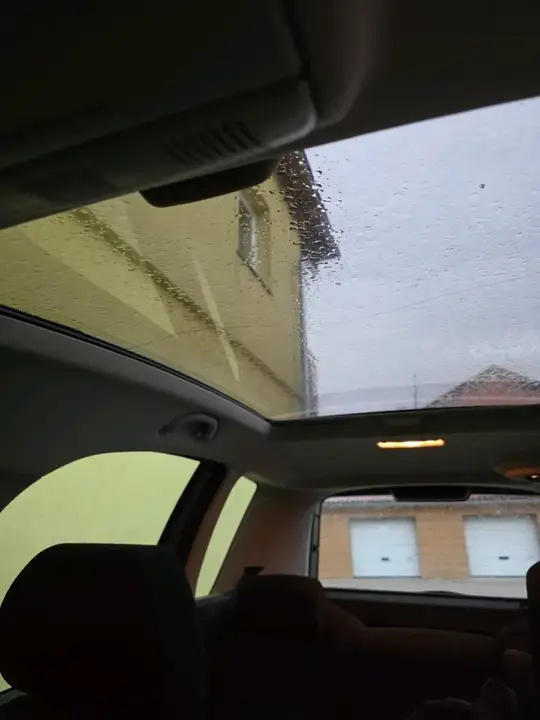 Skoda Roomster 2011 photo 2