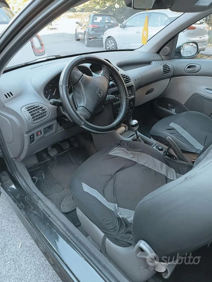 Peugeot 206 2005 photo 3