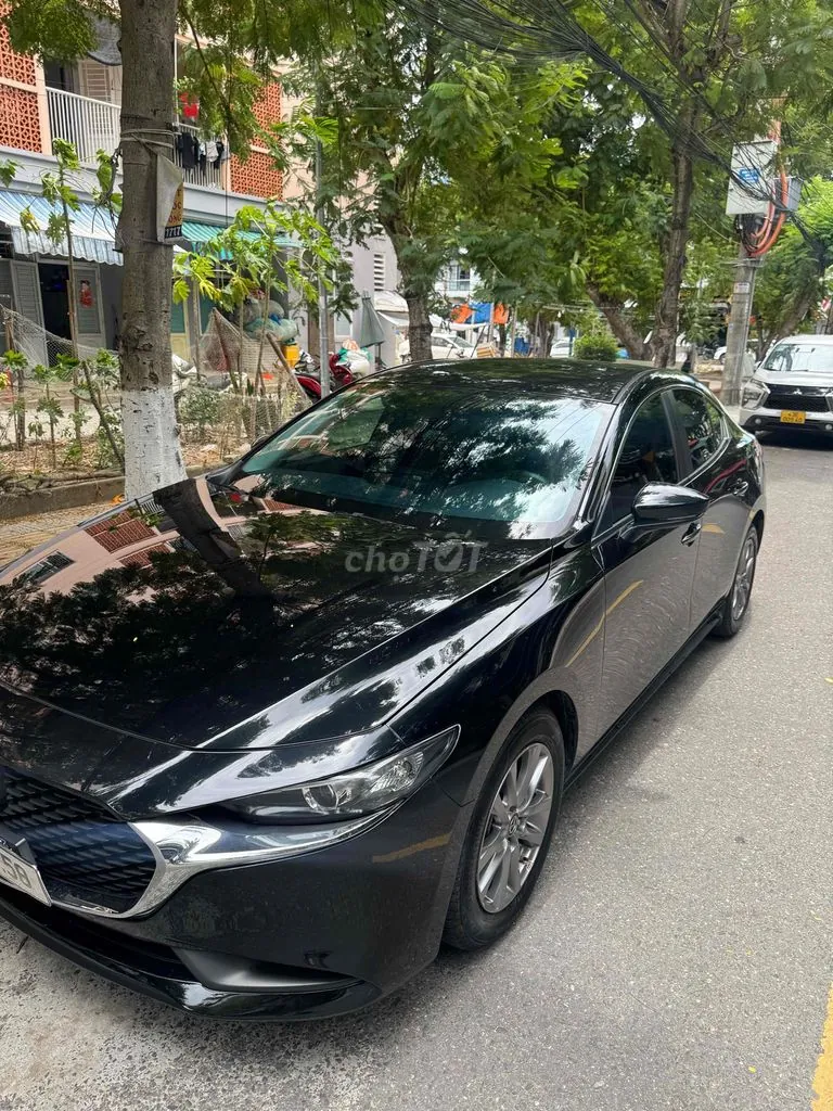 Mazda 3 2022 photo 3