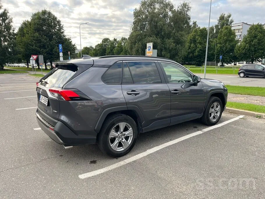 Toyota Rav4 2025 photo 4