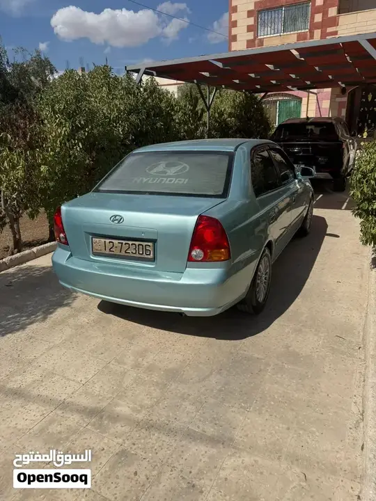 Hyundai Accent 2004 photo 3