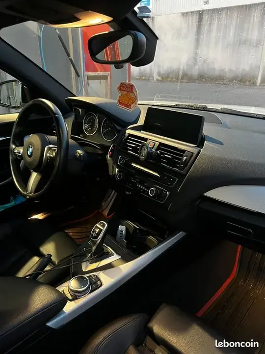 BMW M235I 2014 photo 3