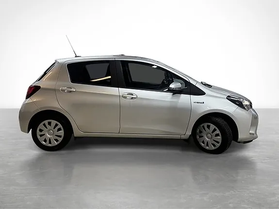 Toyota Yaris 2016 photo 5