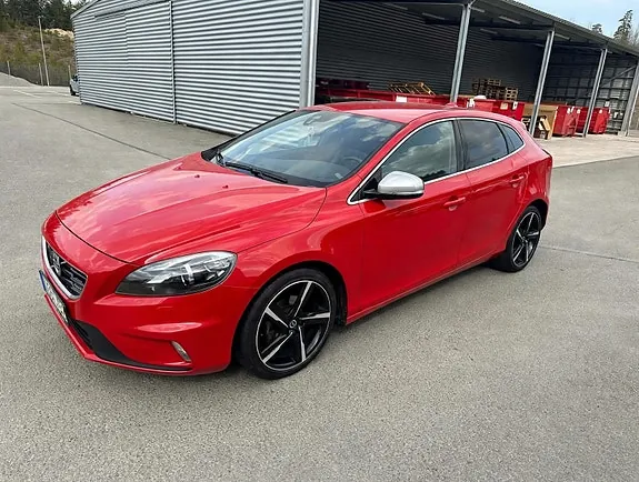 Volvo V40 2014 photo 2