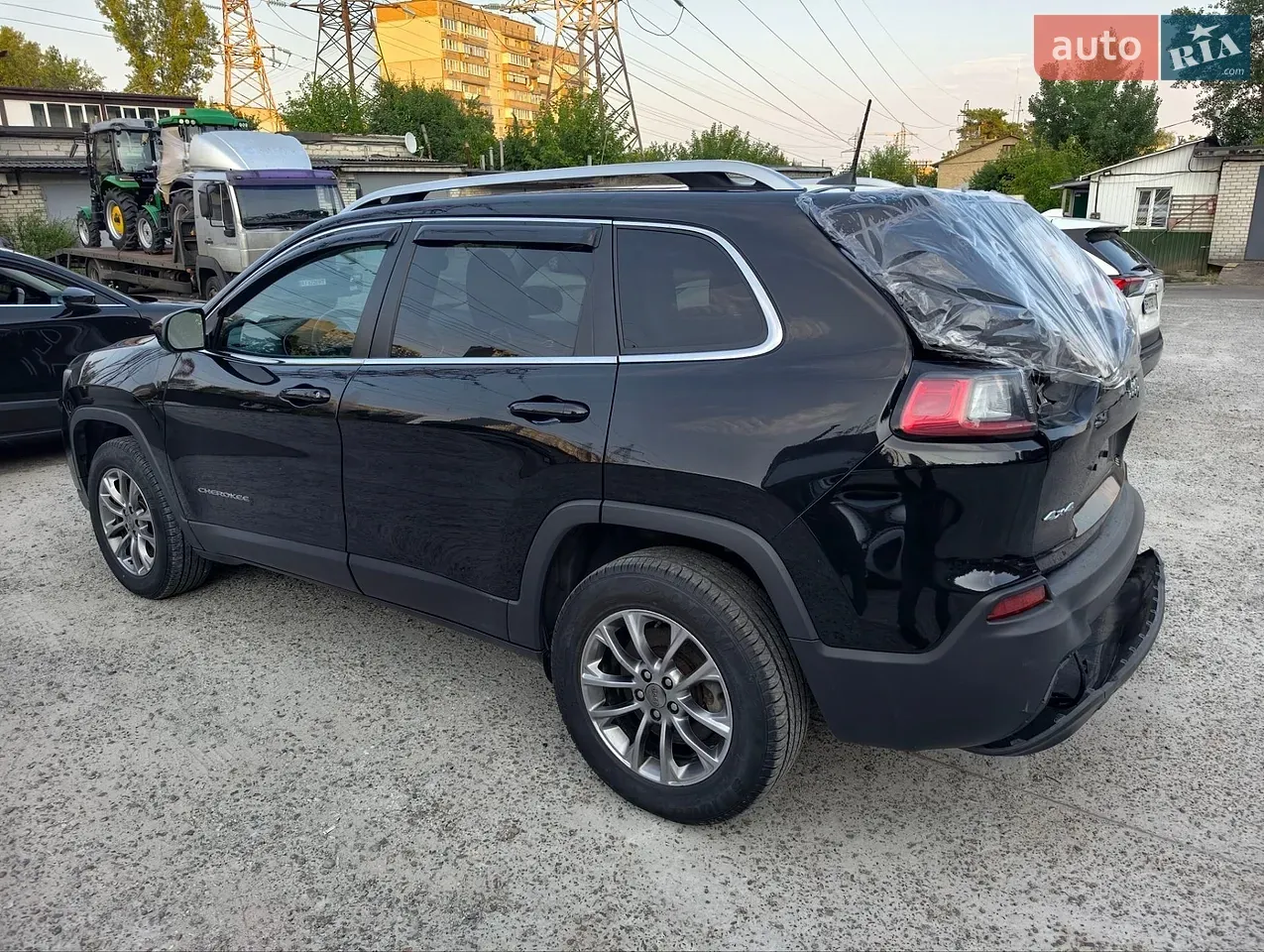 Jeep Cherokee 2019 photo 3
