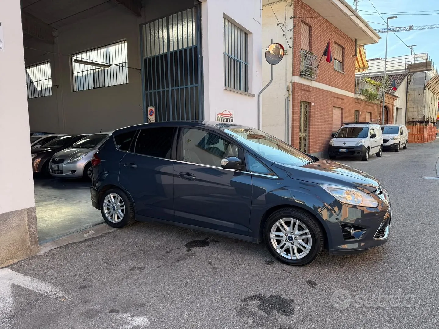 Ford C-Max 2014 photo 3