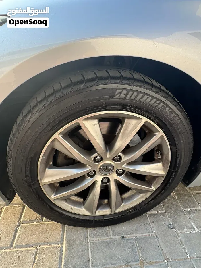 Infiniti Q50 2016 photo 4