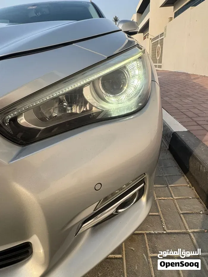 Infiniti Q50 2016 photo 3