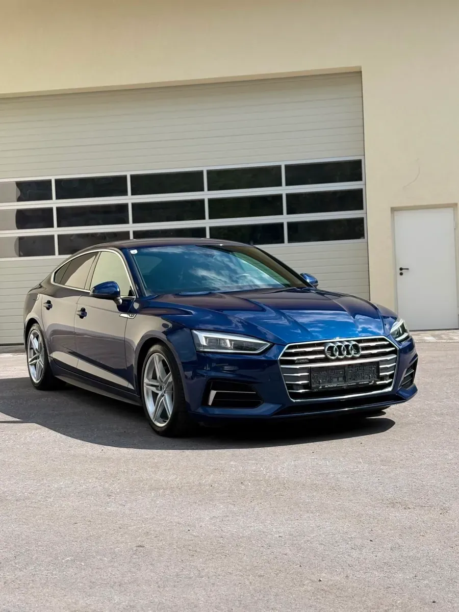 Audi A5 2018 photo 2