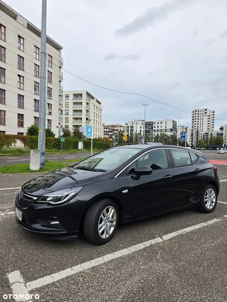 Opel Astra 2016 photo 2