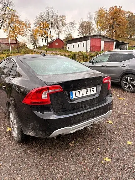 Volvo S60 2012 photo 3