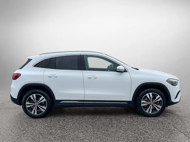 Mercedes-Benz Gla 2026 photo 4