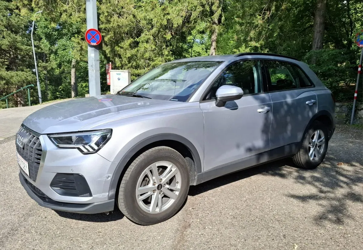 Audi Q3 2023 photo 3