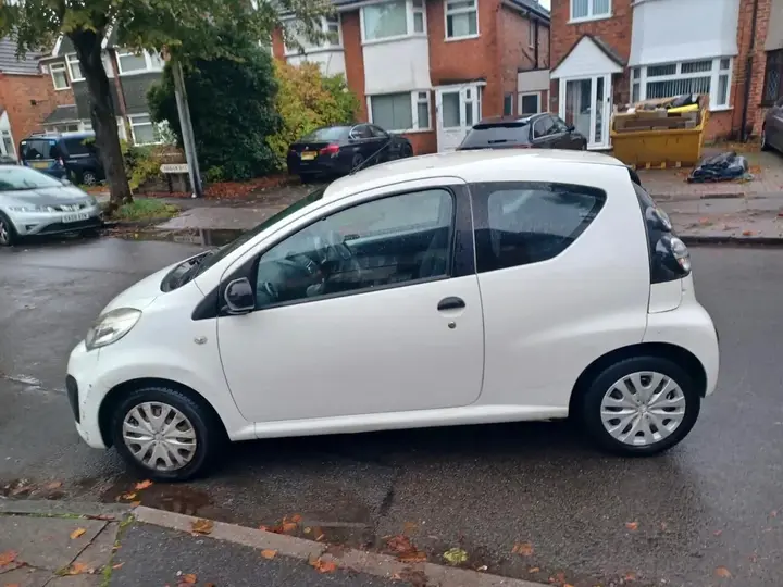 Citroen C1 2012 photo 4