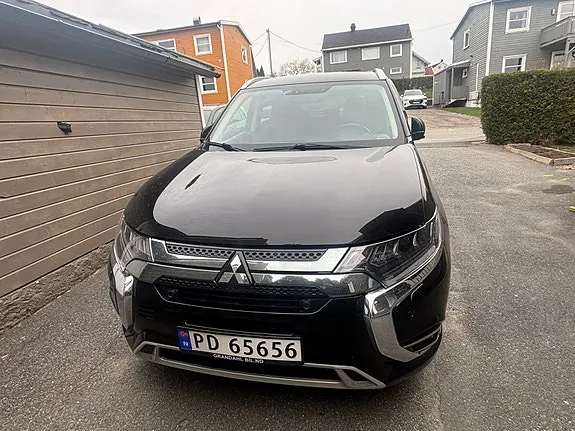 Mitsubishi Outlander 2019 photo 3